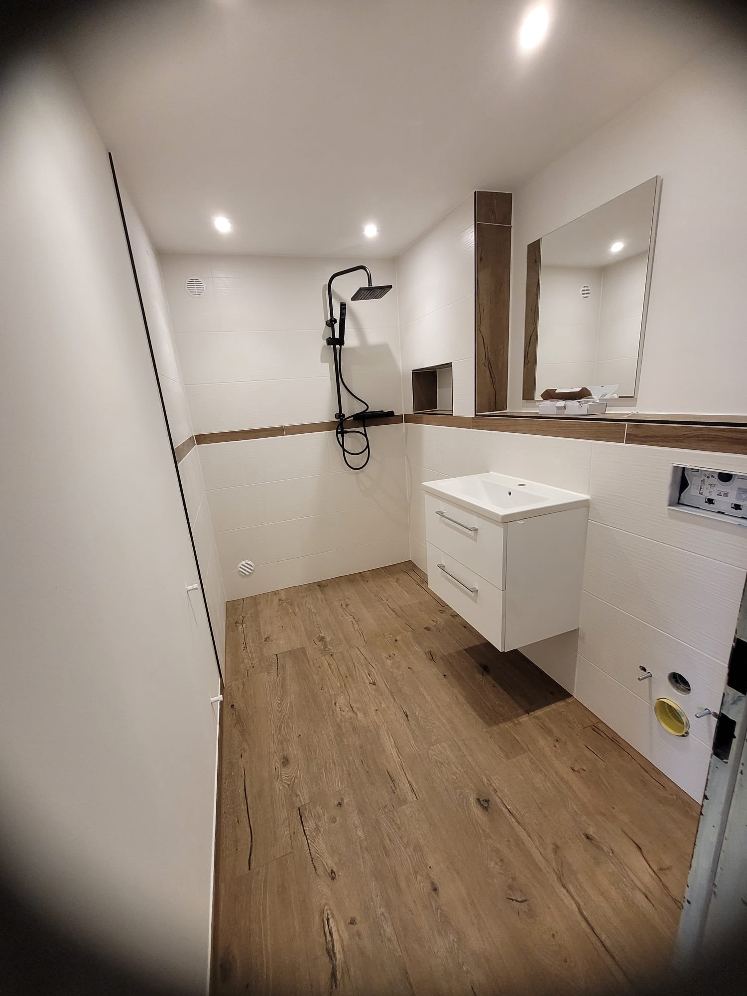 Ausbau komplett